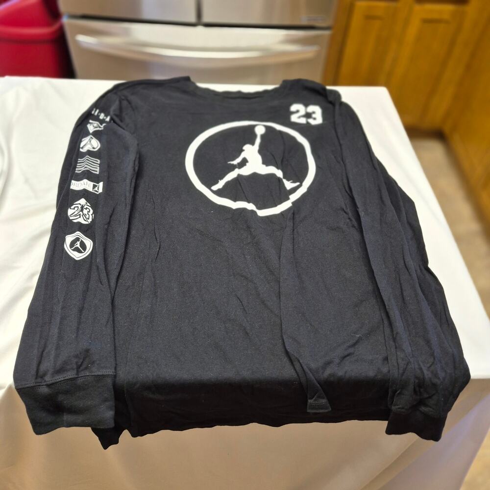 Jordan 23 Jumpman Long Sleeve Shirt Men’s Large Black Graphic Sleeve Air Jordan